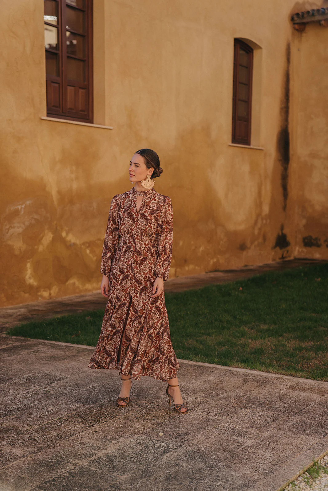 Vestido Soneto Chocolate - Image 3